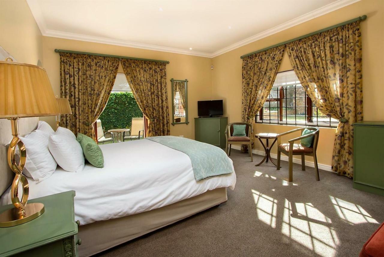 Milkwood Lodge Hermanus Exterior foto